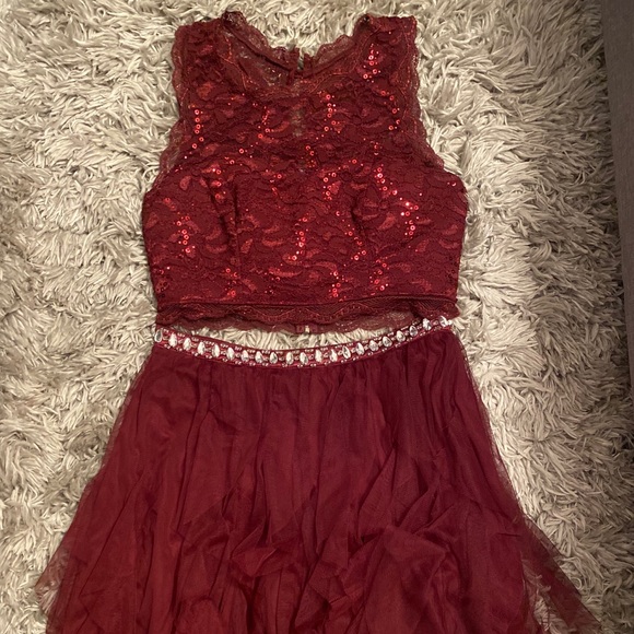 My Michelle Two-Piece Sleeveless Prom/Party Dress - Picture 8 of 11